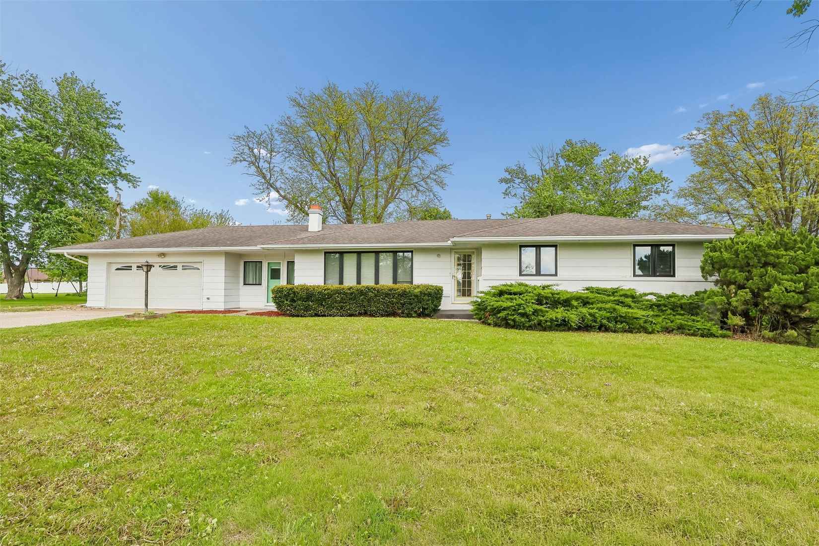 1405 Nile Kinnick Dr S  