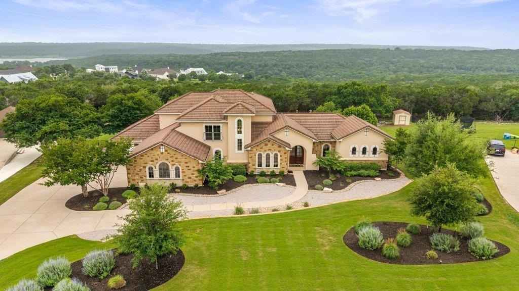 272 Whitney Woods Cir  