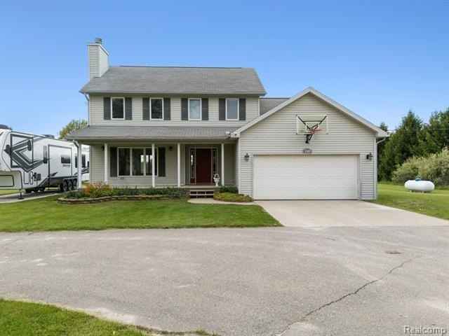 2381 Burke Rd  