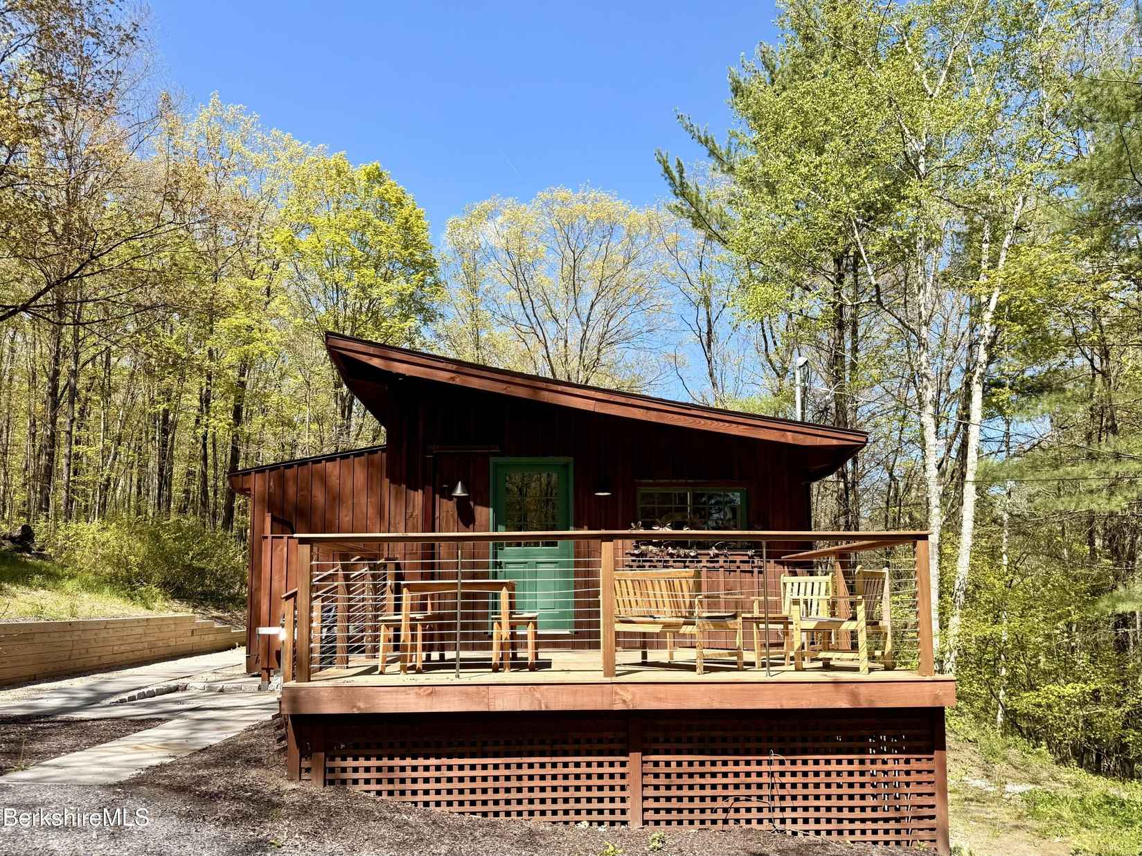 529 Hayes Hill Rd  