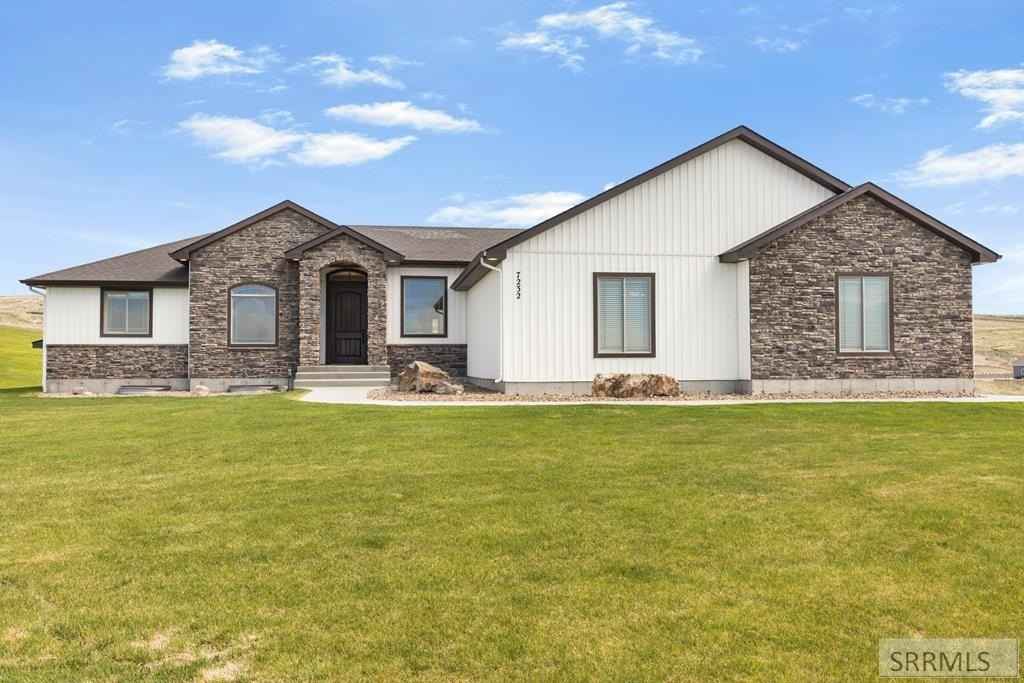 7232 Middle Fork Rd  