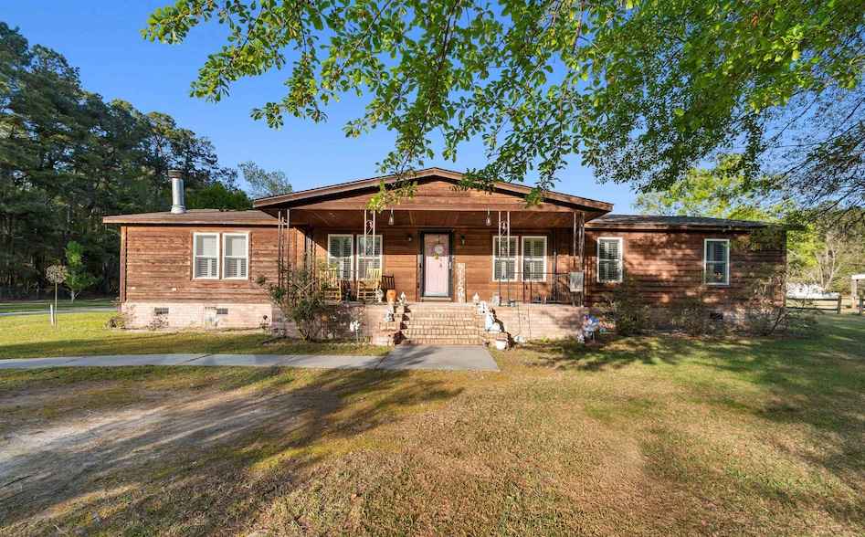 2208 Alma Ct  