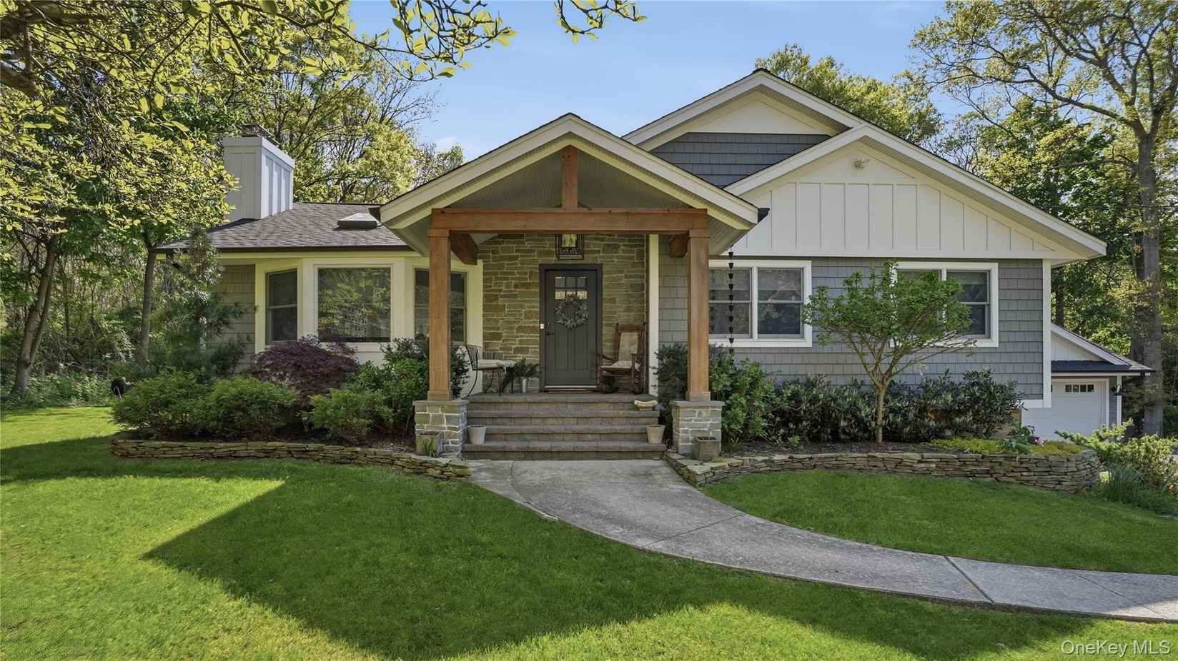 5 Canary Ct  