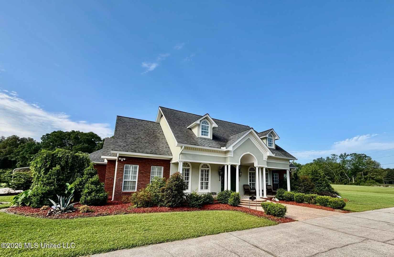 95 Pearlview Cir  