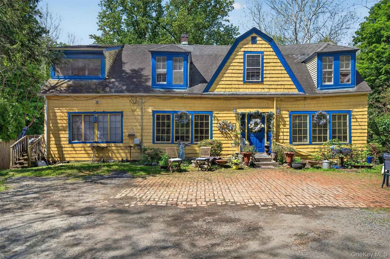 233 Blooming Grove Tpke  