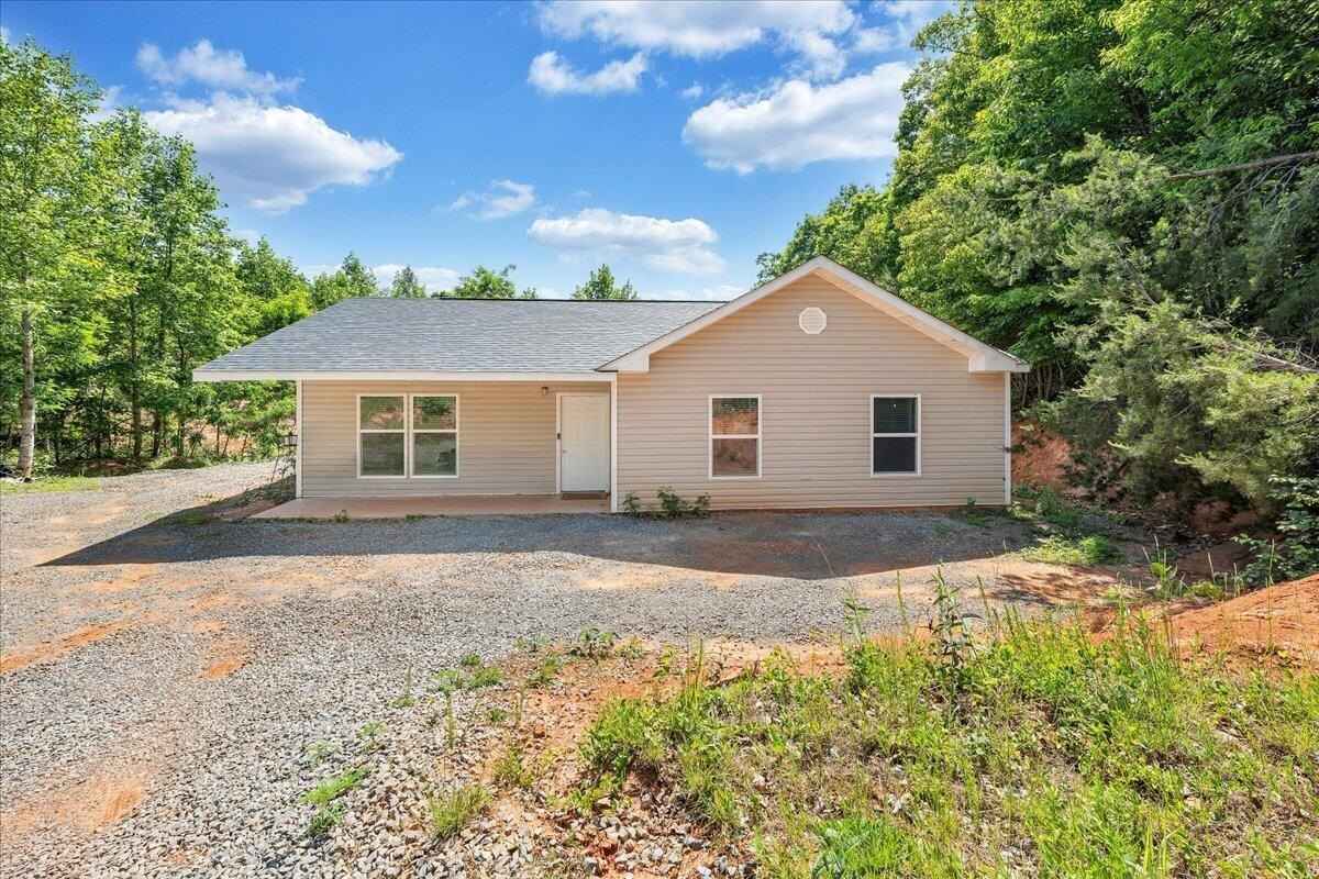 6427 Fork Mountain Rd  