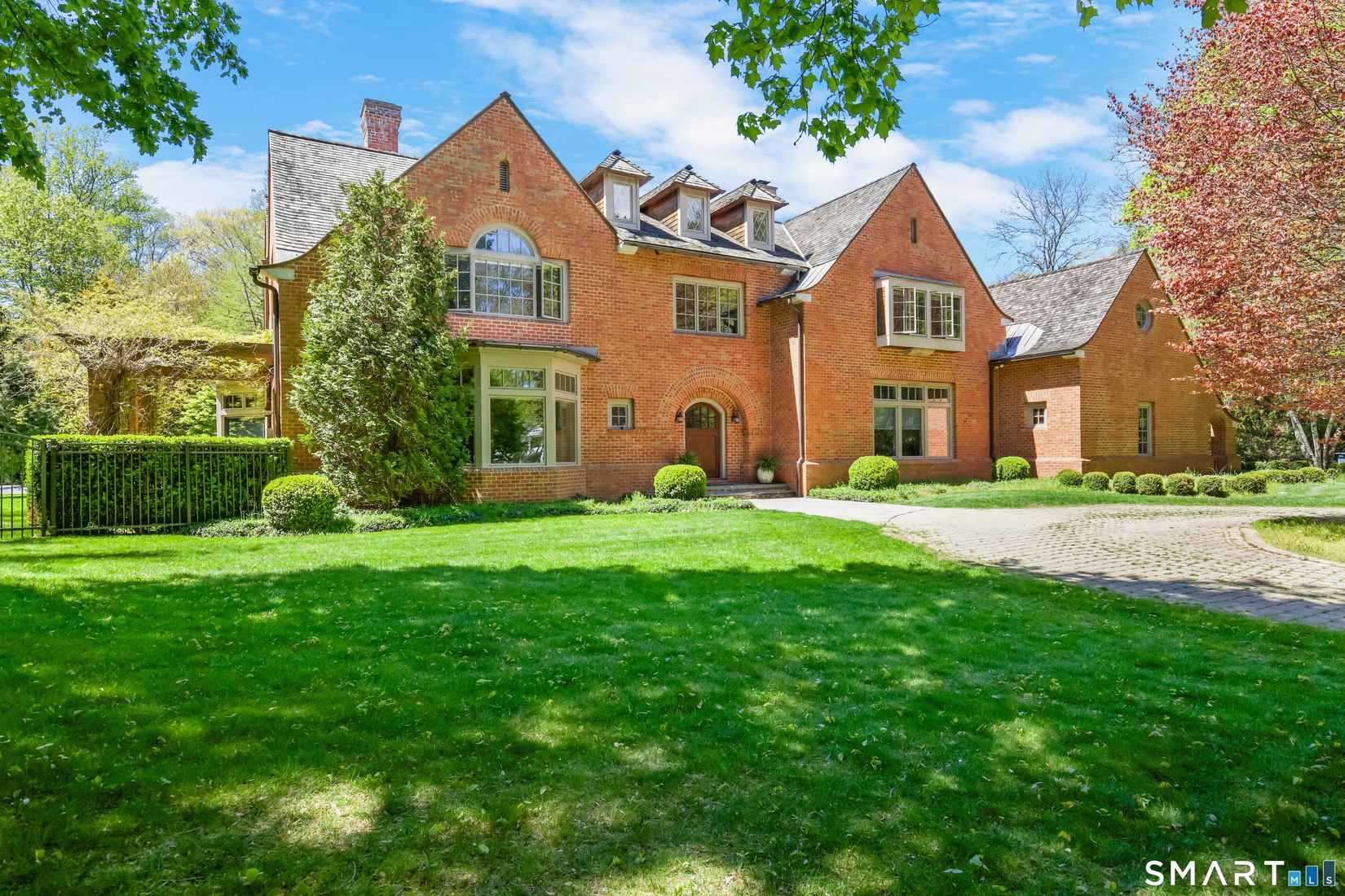 21 Daniel Ct  