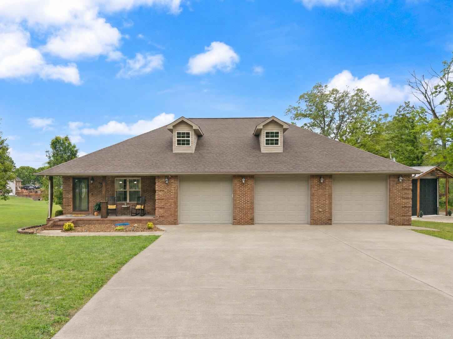 2105 Campground Rd  