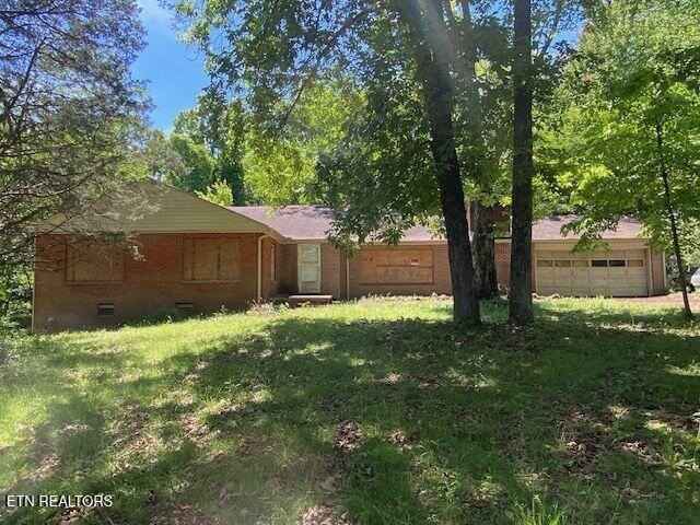 3329 New Beverly Church Rd  