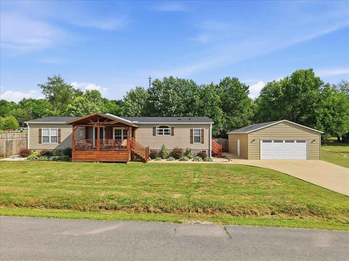319 Tucker Rd  