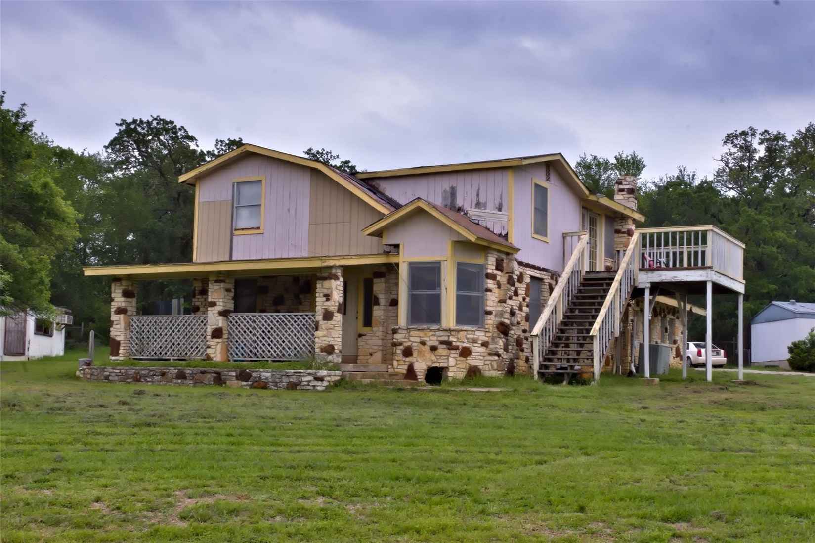 109 Wayside Dr  