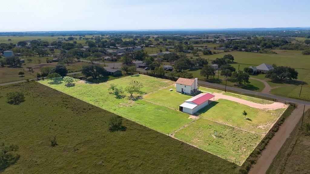 1004 E Pontotoc  