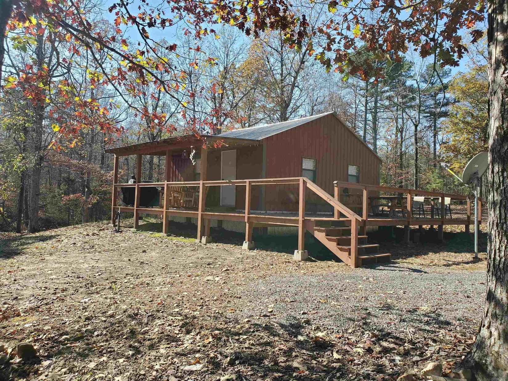 305 Deer Run Dr  
