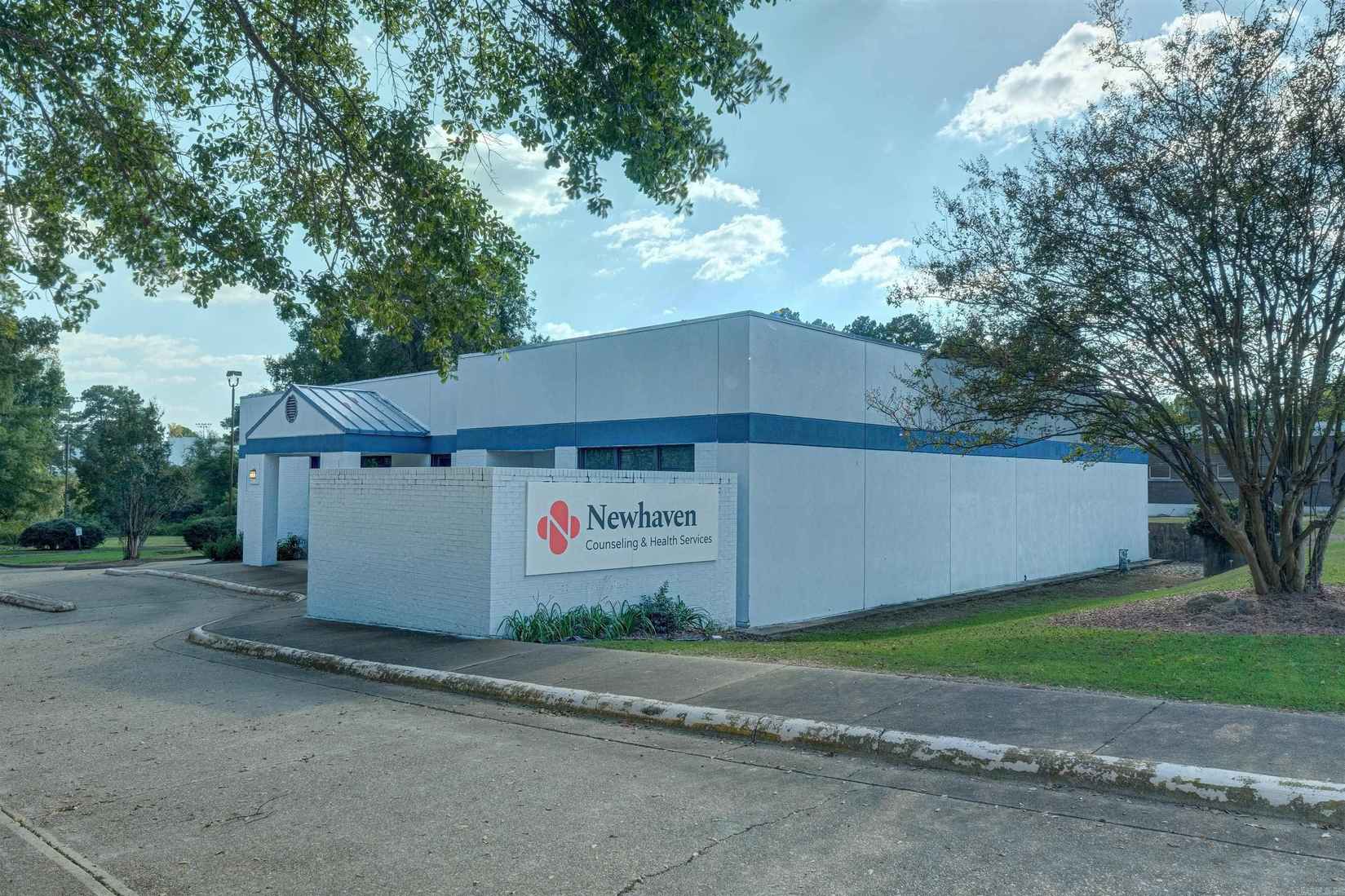 211 Jackson St  