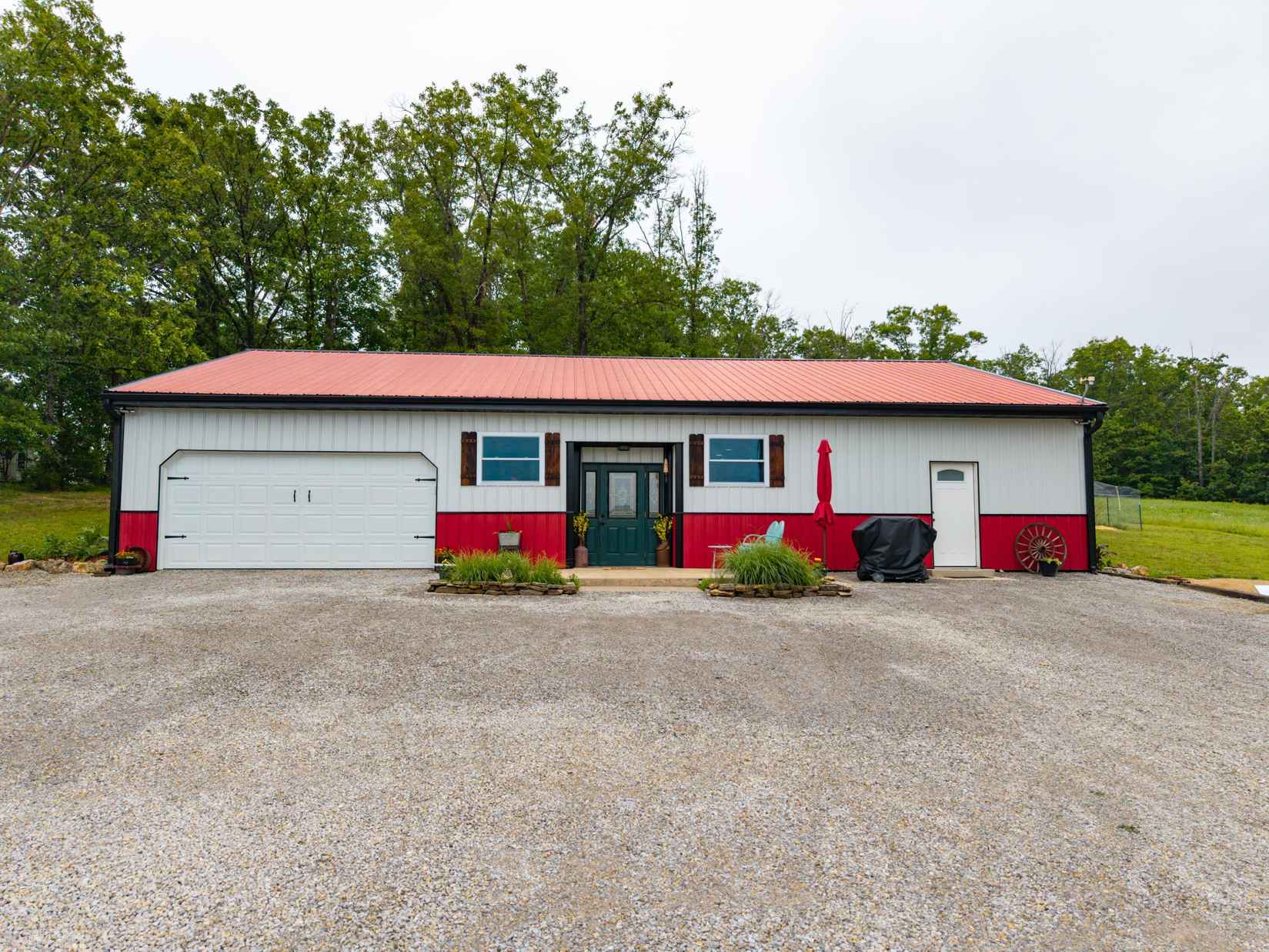 3924 County Rd 2600  