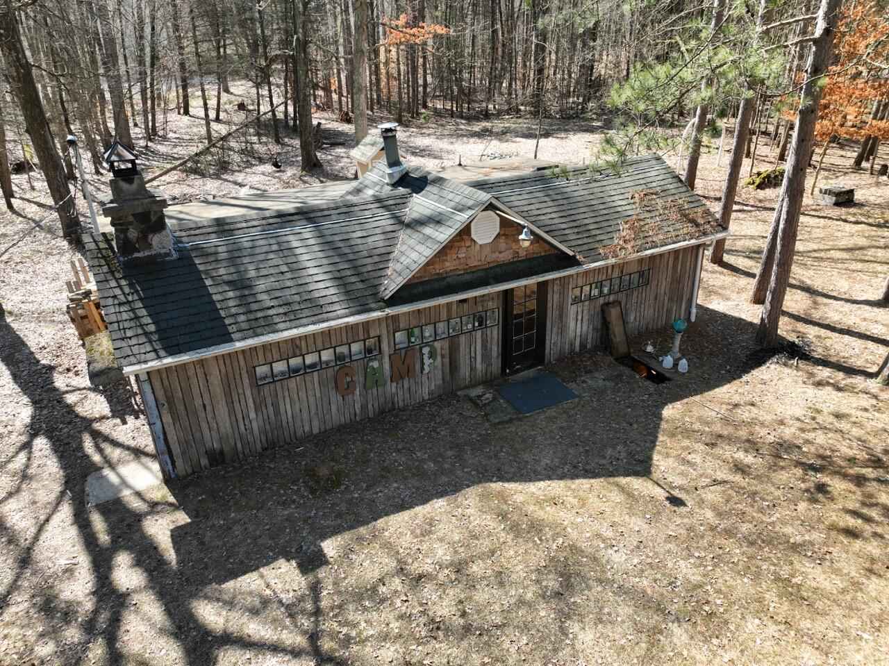 243 W Turkey Ln  