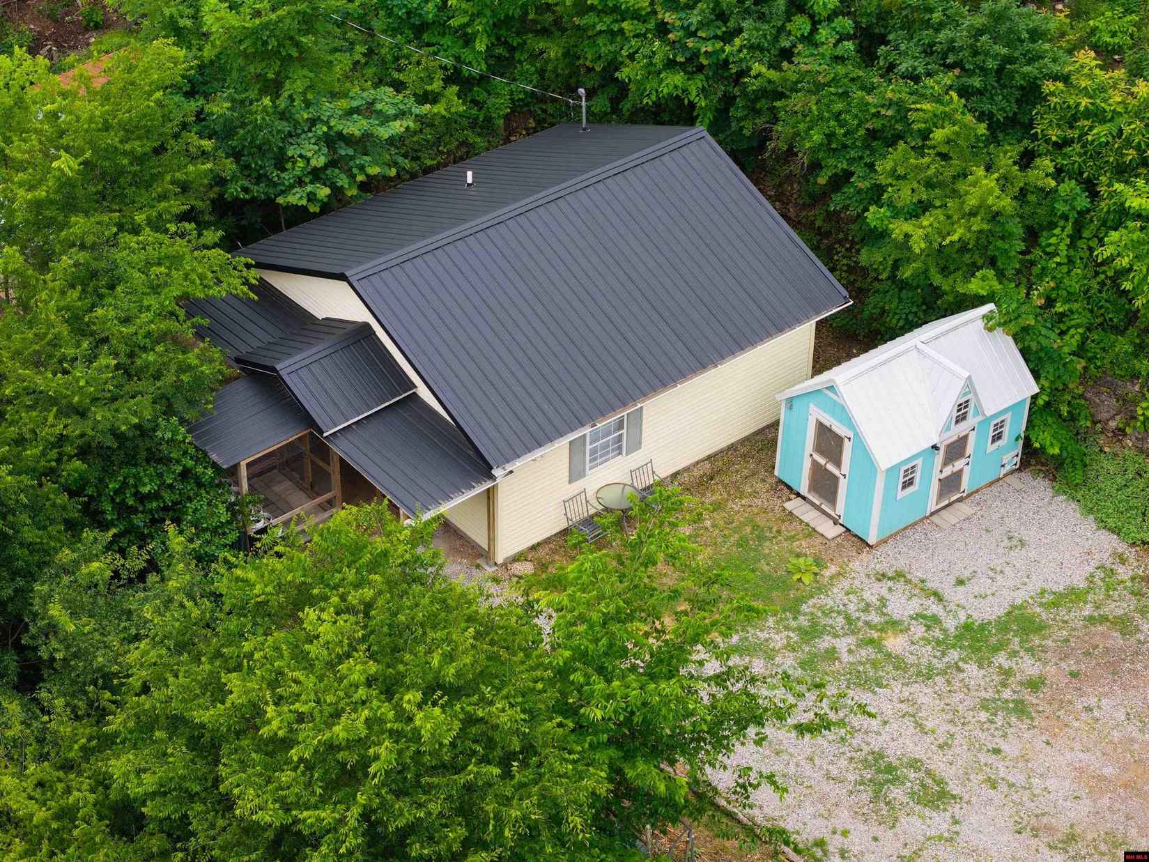 18321 HWY 5 S  