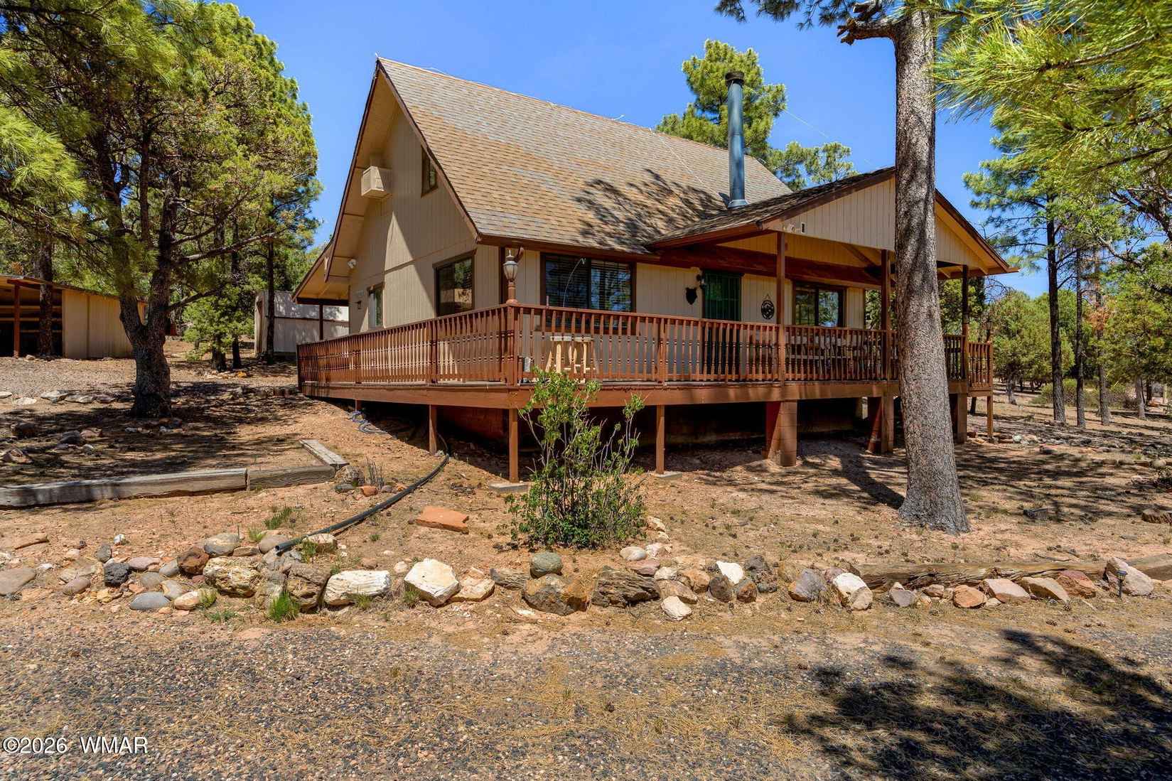 6239 Loggers Ln  