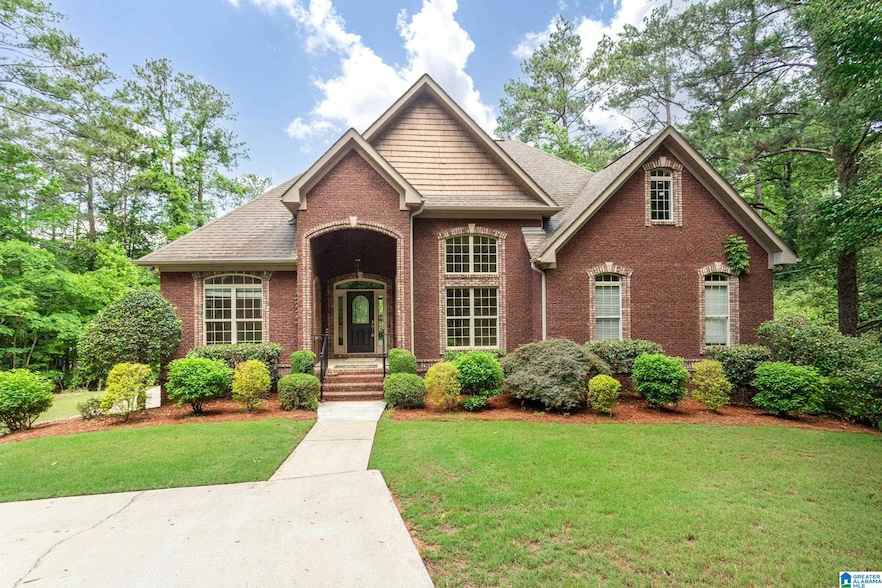 215 Davis Acres Dr  