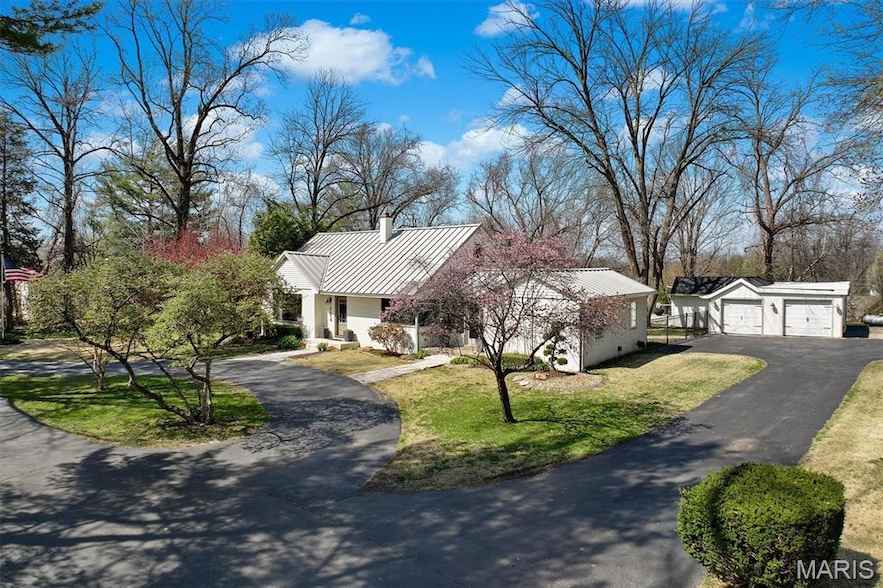 724 Schwarz Rd  