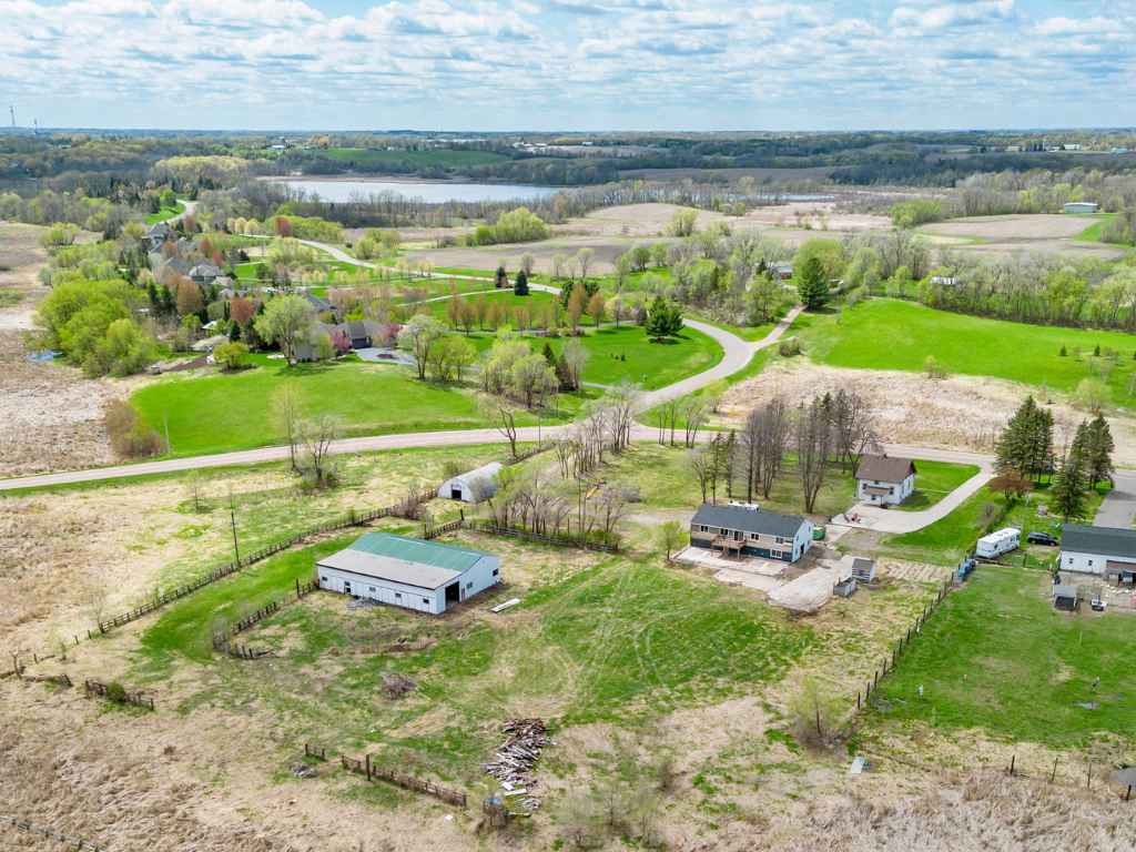 7310 Rolling Hills Rd  