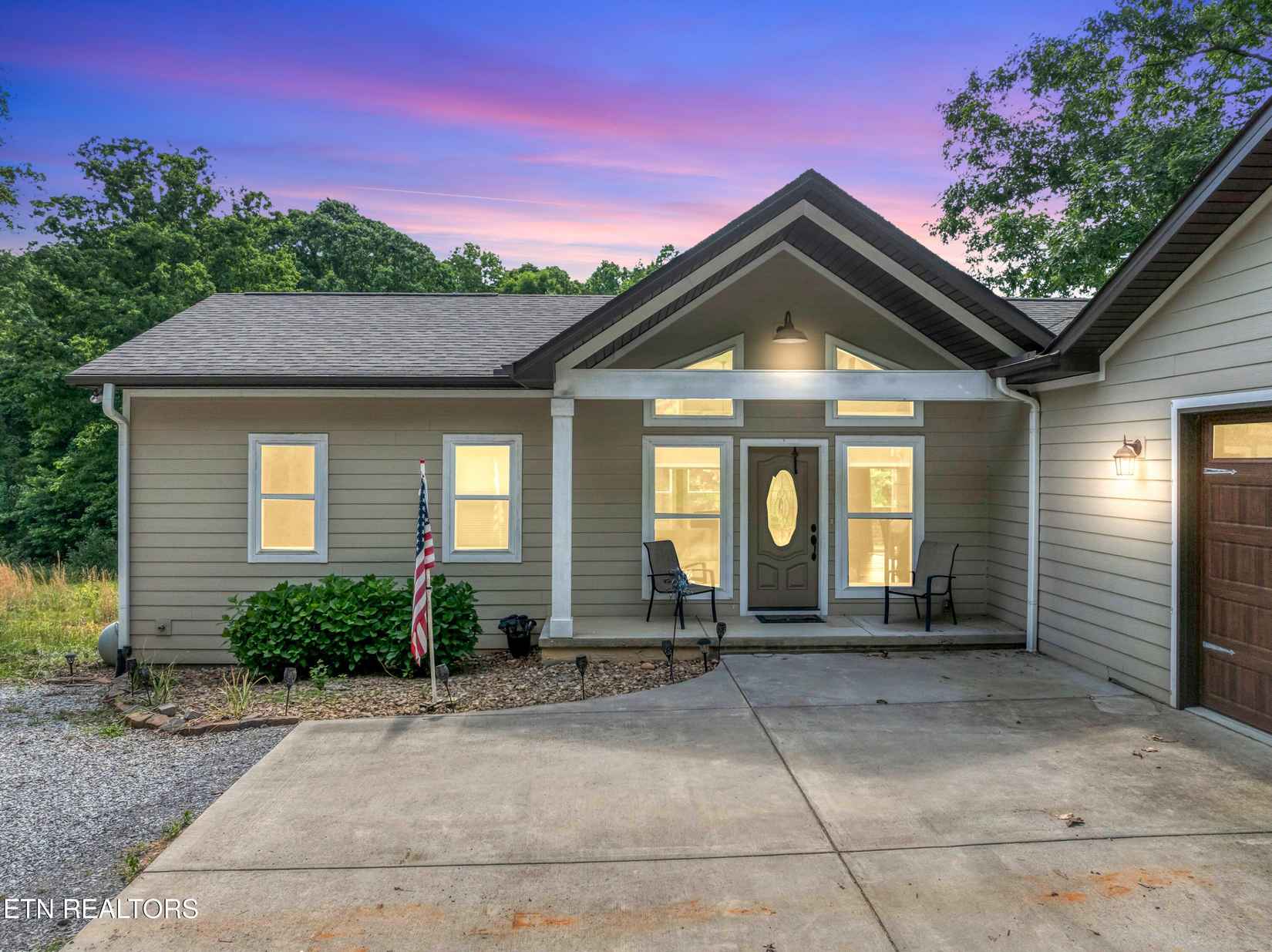 475 Short Bark Rd  