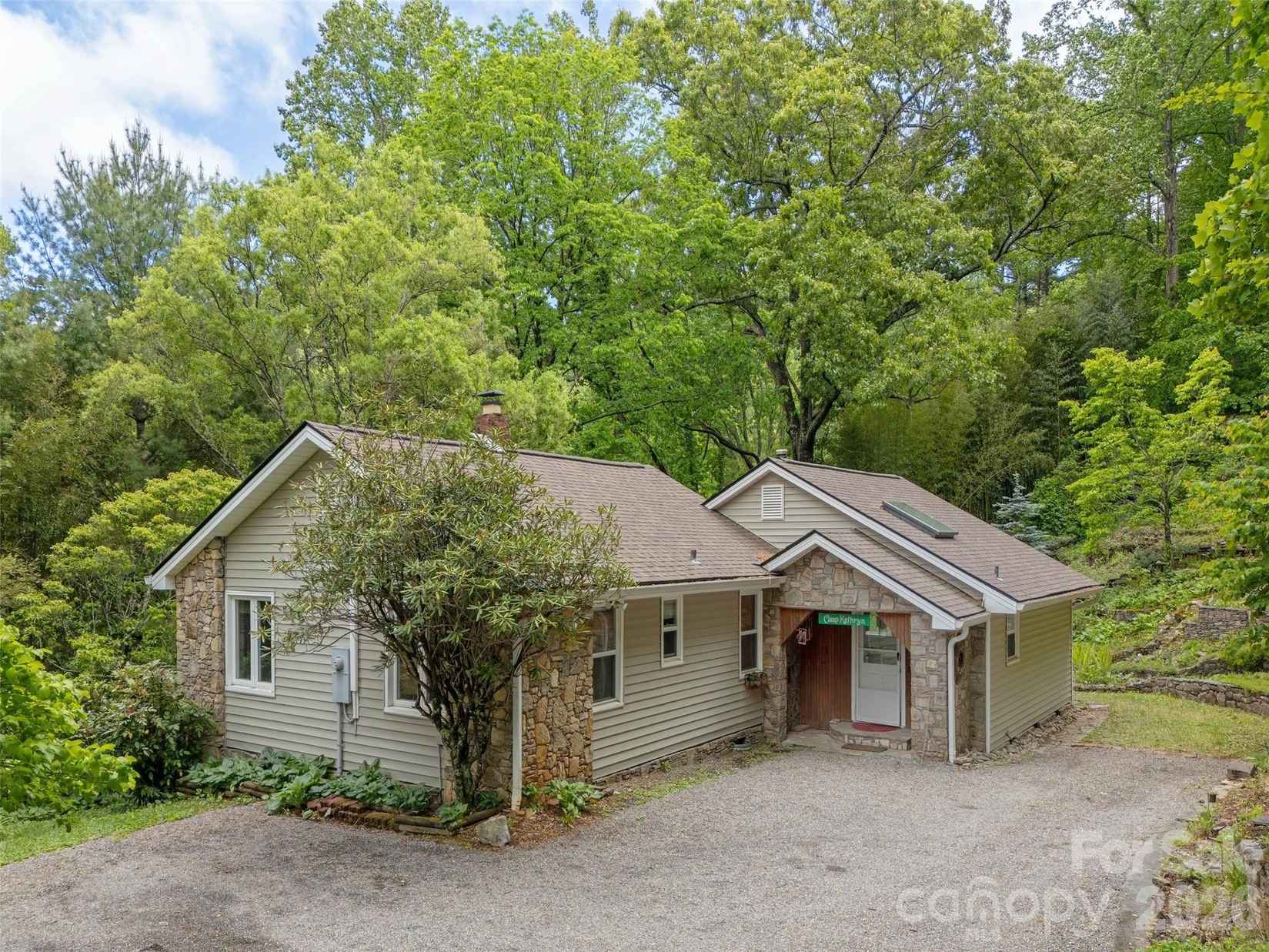 411 Patton Mtn Rd  