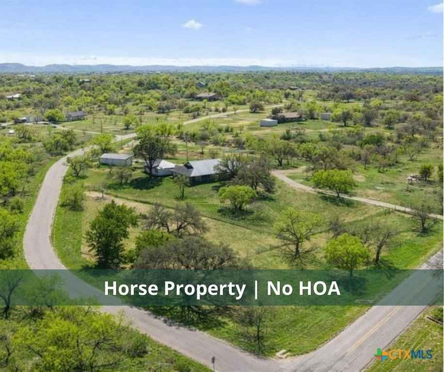 1107 Live Oak  
