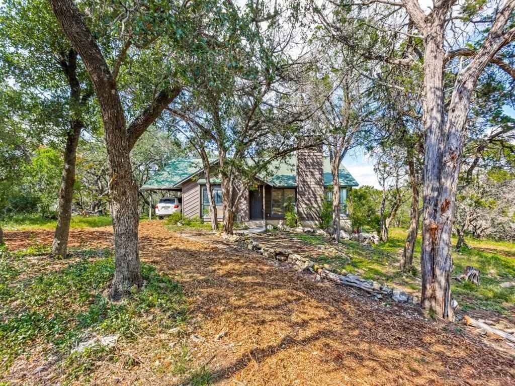 444 Deer Lake Est  