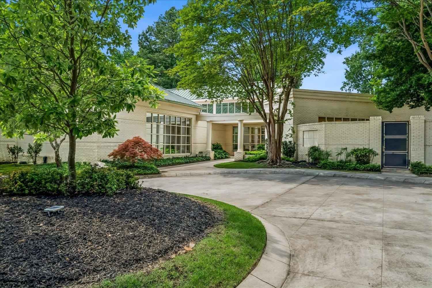333 WINTER OAK Ln  