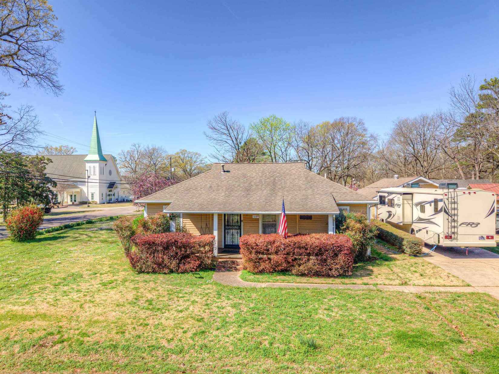 1089 N SANGA Rd  