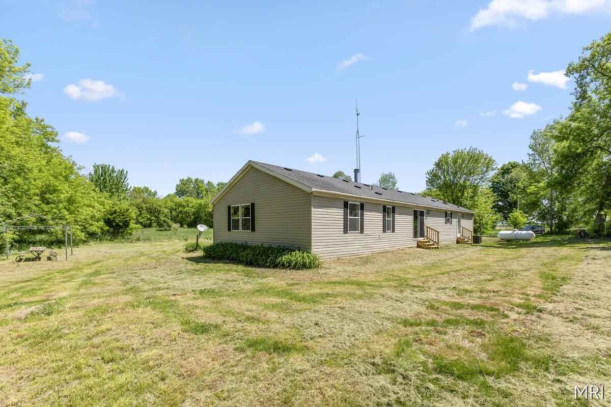 5950 S Grow Rd  