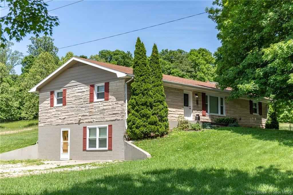 8489 E State Rd 356  