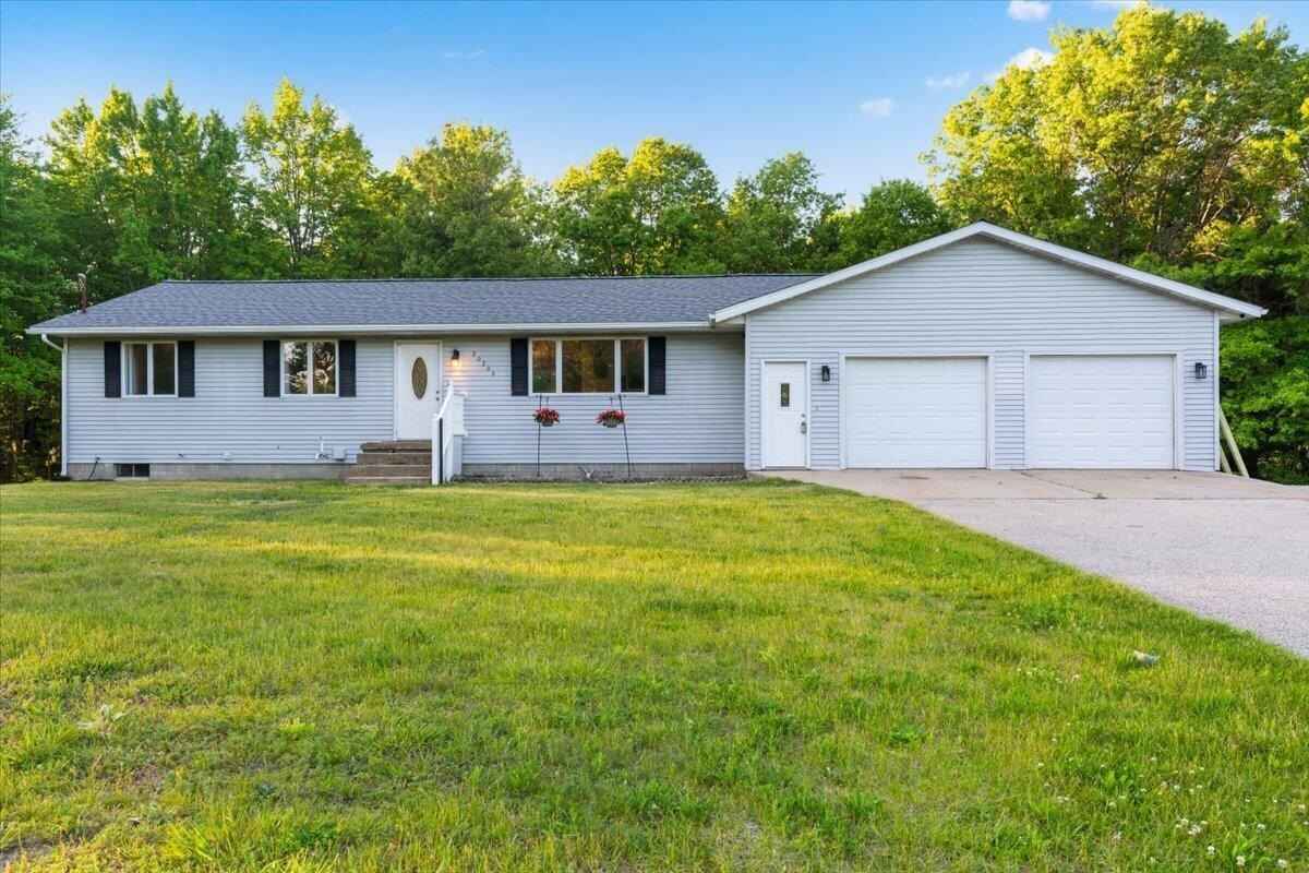 20200 Lake Montcalm Rd  
