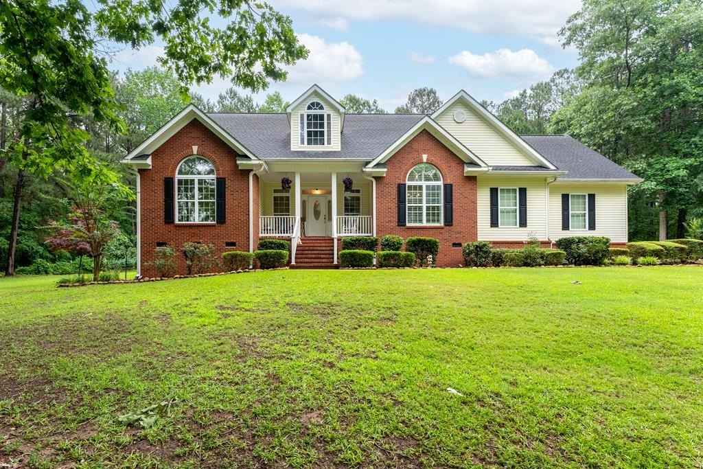 140 NW Honeysuckle Rd  