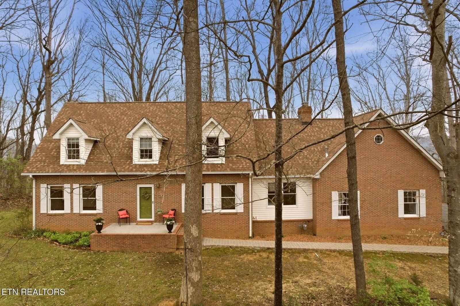 207 Strader Rd  