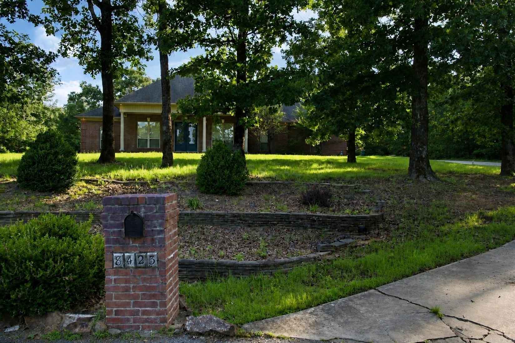8423 Wolf Creek Ct  