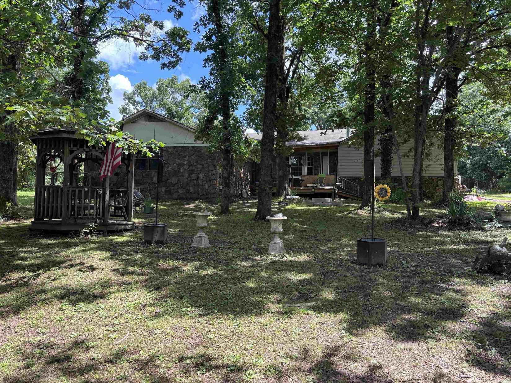 445 Foster Chapel  