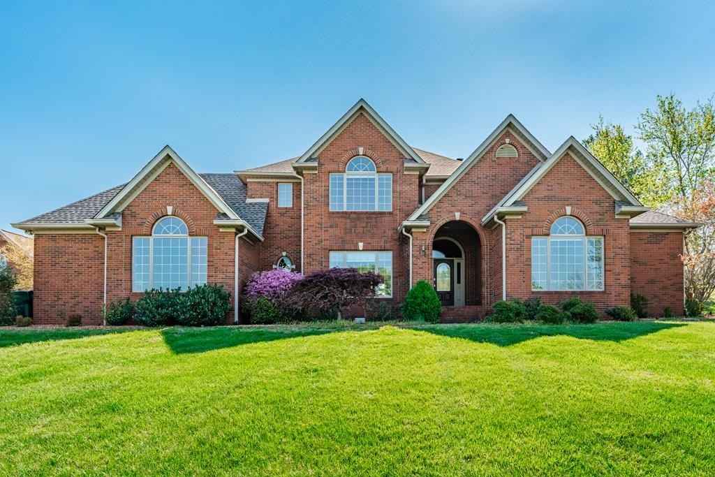 746 Thornhill Dr  