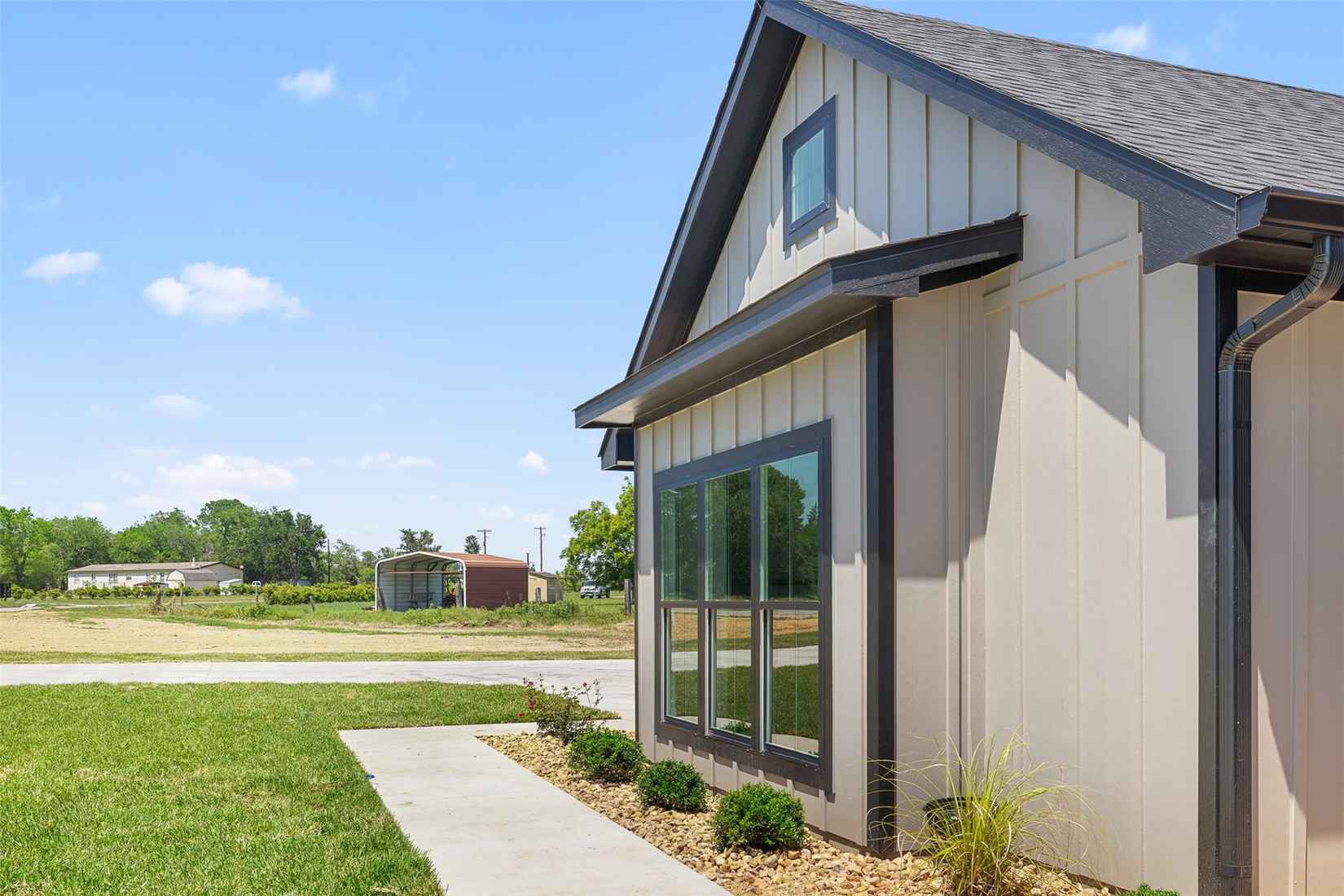 103 Pueblo Dr  