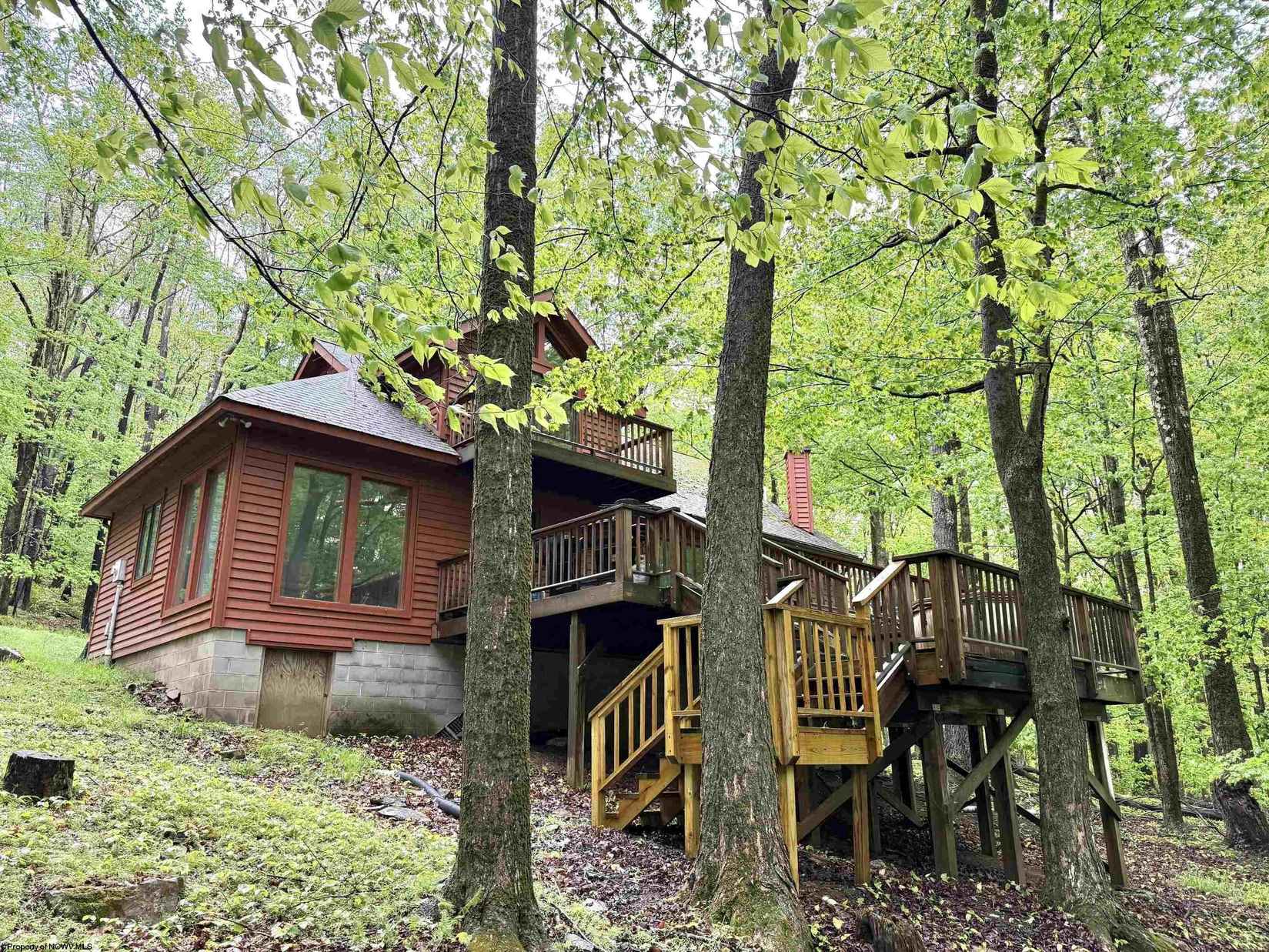 785 Ridge Road Unit 140 Mtnside  