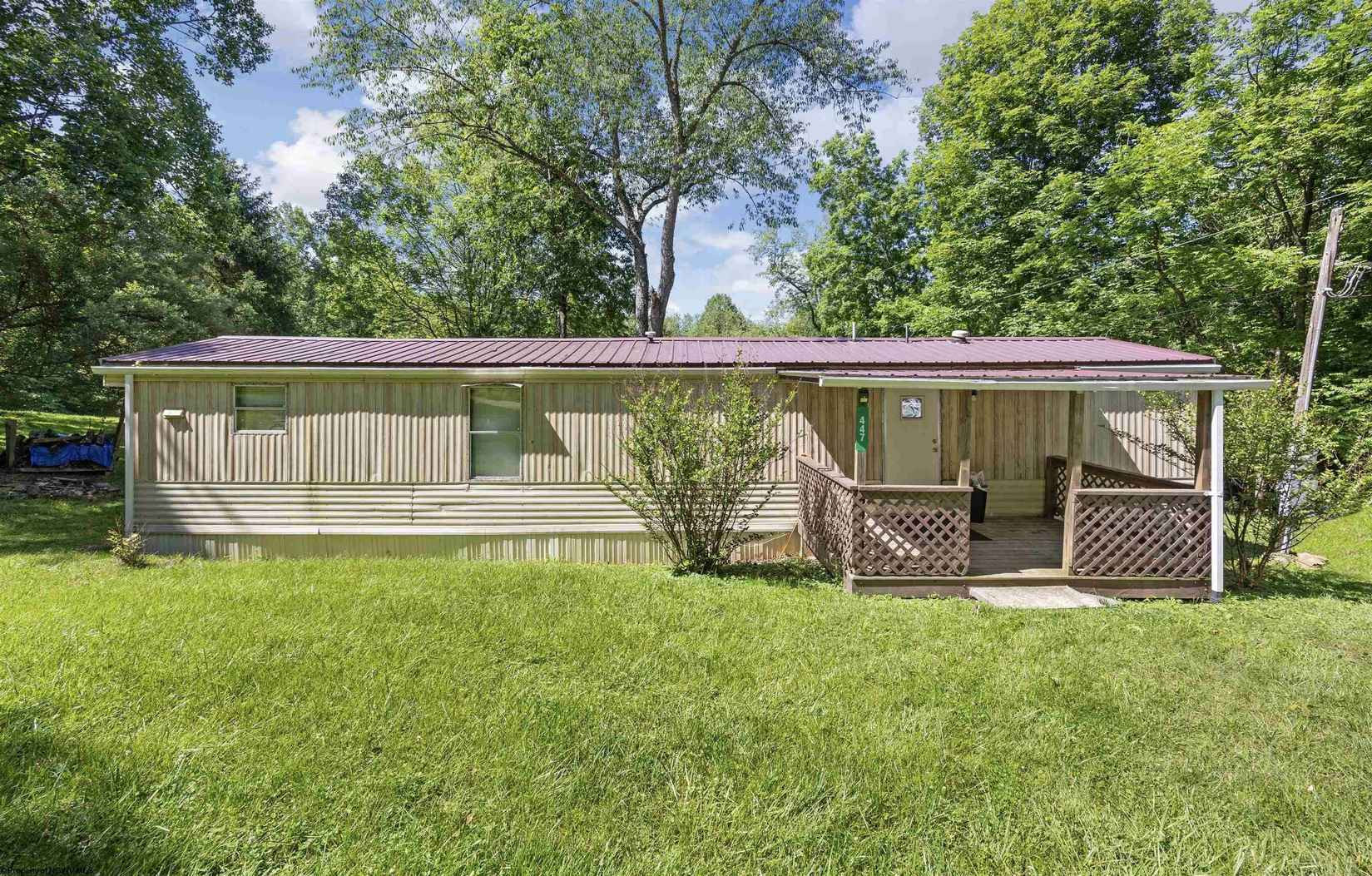 447 Dogwood Trl  
