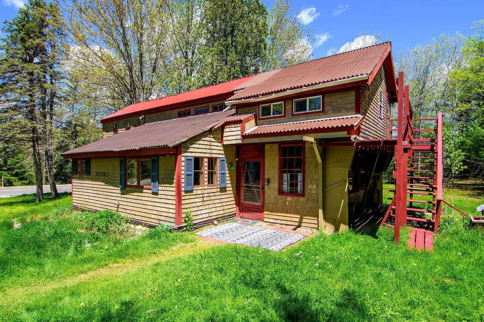 737 E Blue Hill Rd  