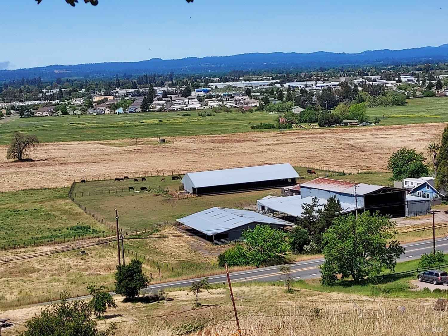 3823 Petaluma Hill Rd  