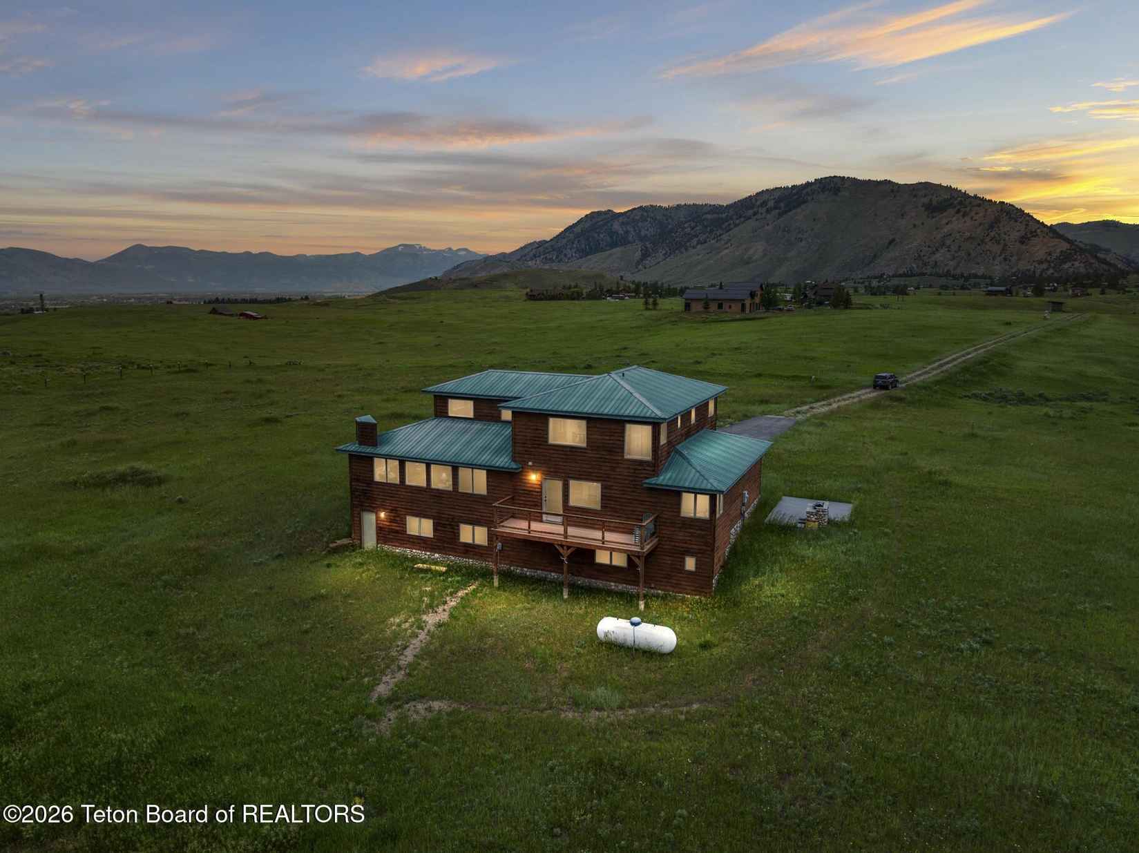 7545 55 85 S SQUAW CREEK Rd  