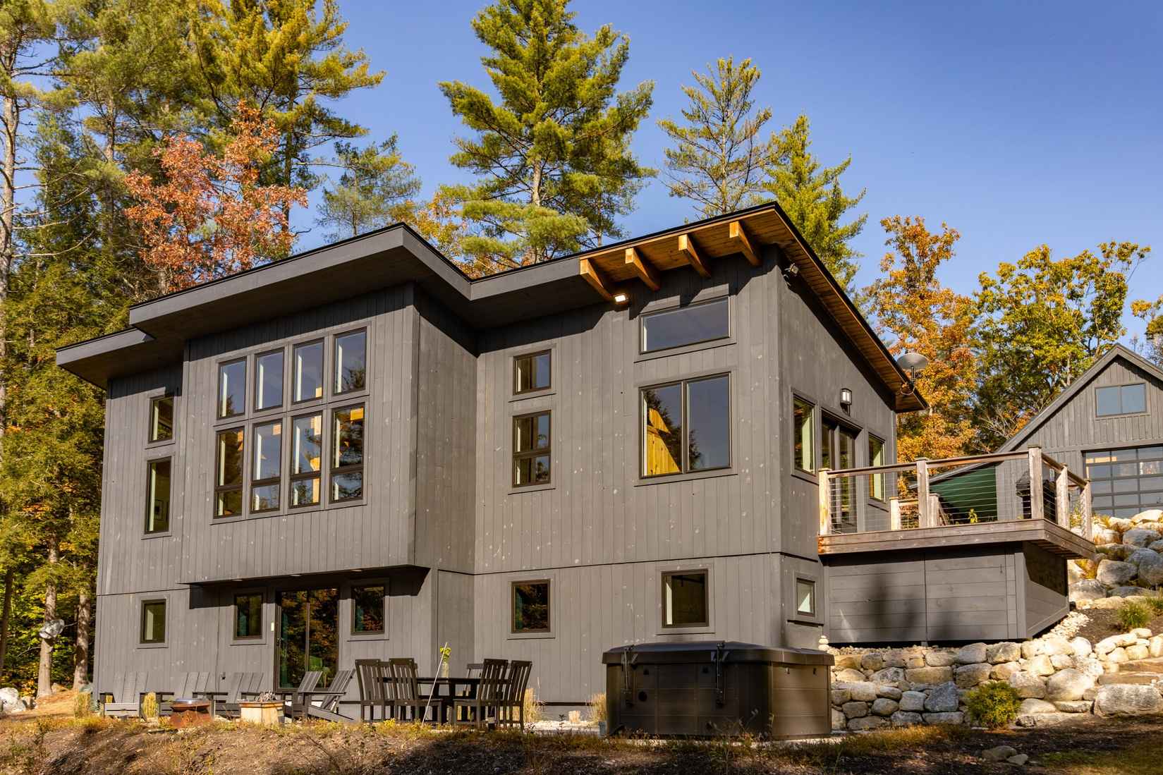 386 Lake House Rd  