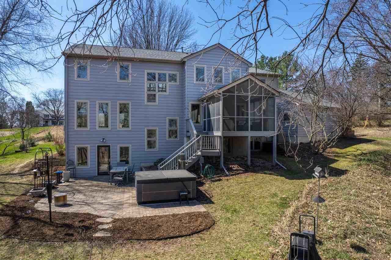 17 Briar Ridge Dr  