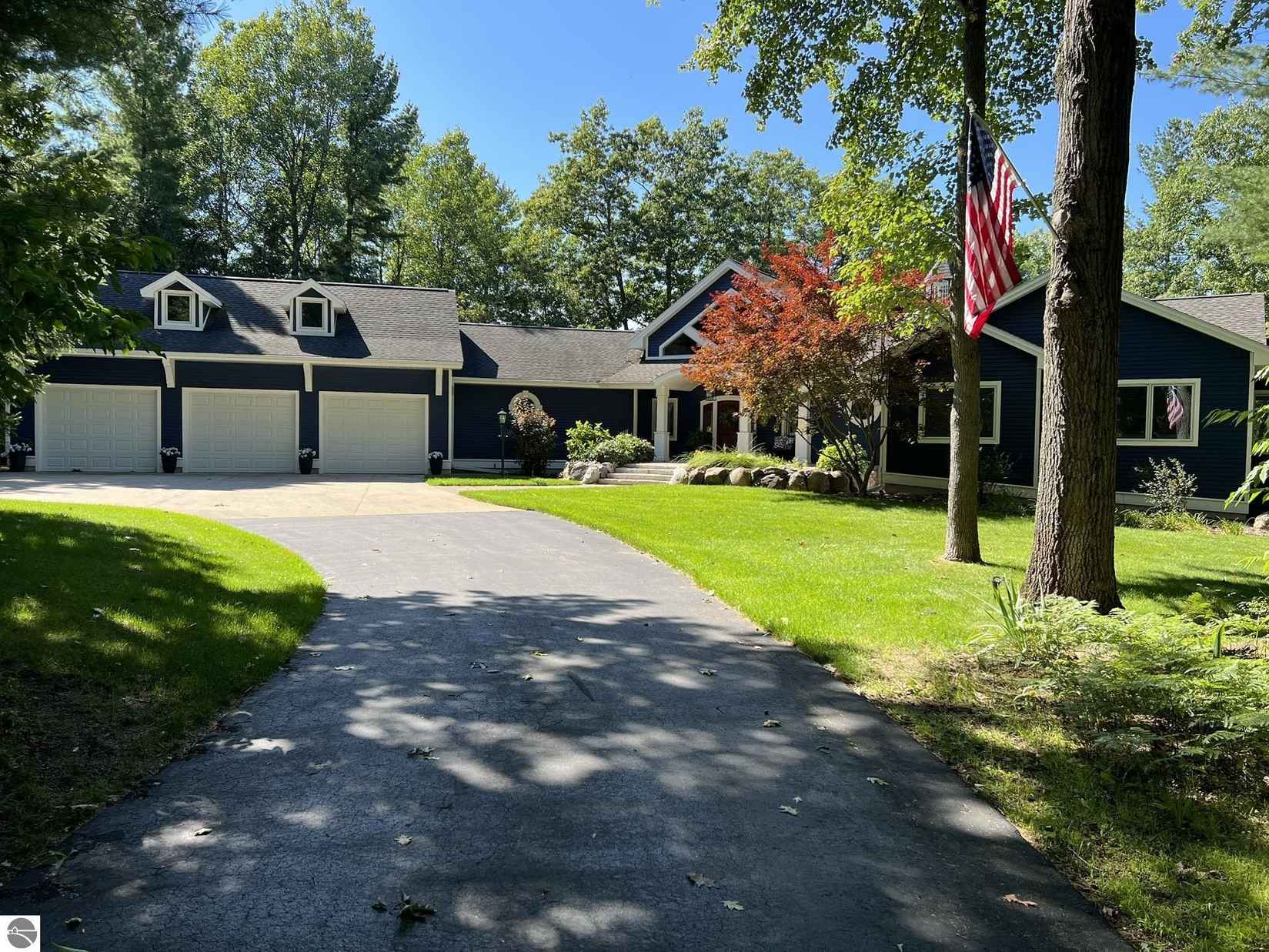 6802 Brandow Woods  