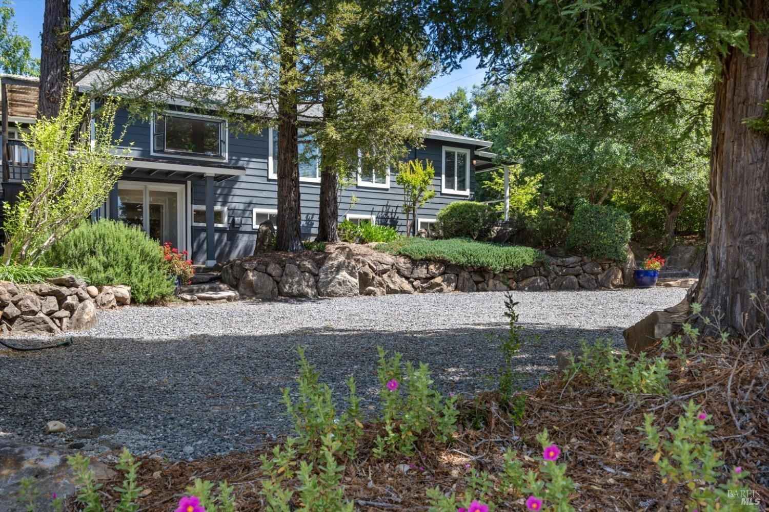 317 Alexander Vly Rd  