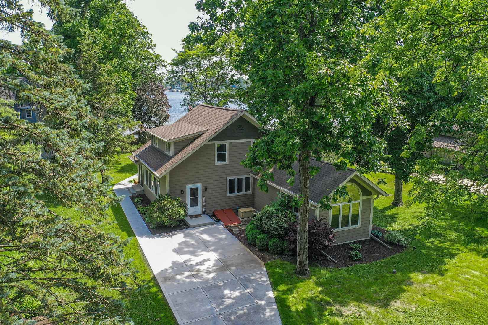 S106W20597 North Shore Dr  